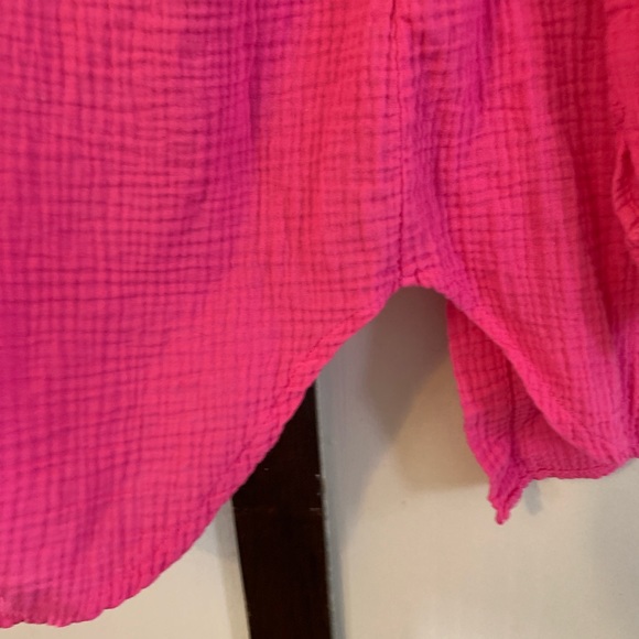 Hot pink Pretty Little Thing Shirt - Picture 3 of 7